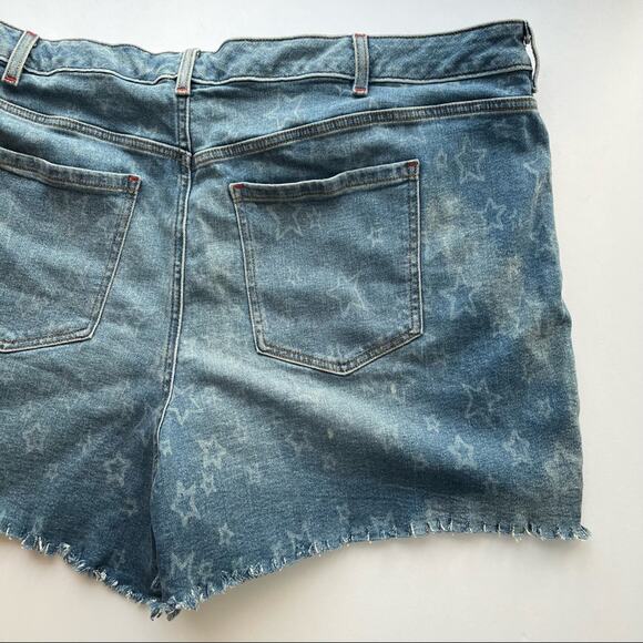 Lane Bryant Star Print Denim Shorts Raw Hem - Picture 6 of 6